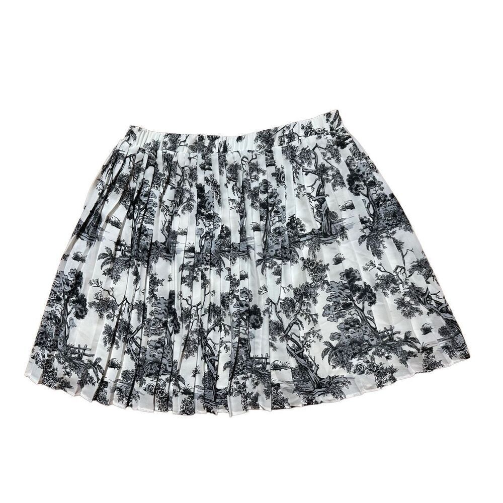 Banana Republic Black White Pleated Victorian Print Full Mini Skirt‎ Sz S